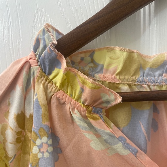 Women's M Floral Print Ruffle Neck Short Sleeve Flowy Romantic Spring Multicolor - Picture 4 of 7